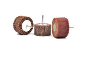 Fine-Finishing Sander 1.25" thickness, 5.75" length, 3.75" width